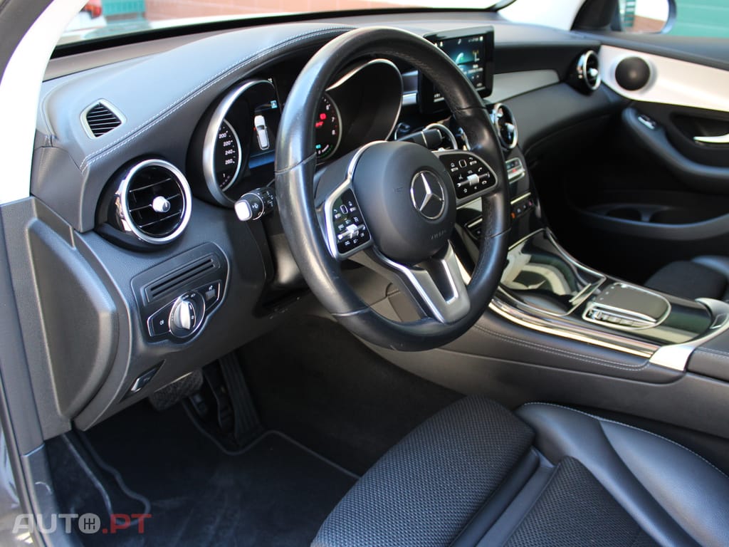 Mercedes-Benz GLC 300 e 4MATIC