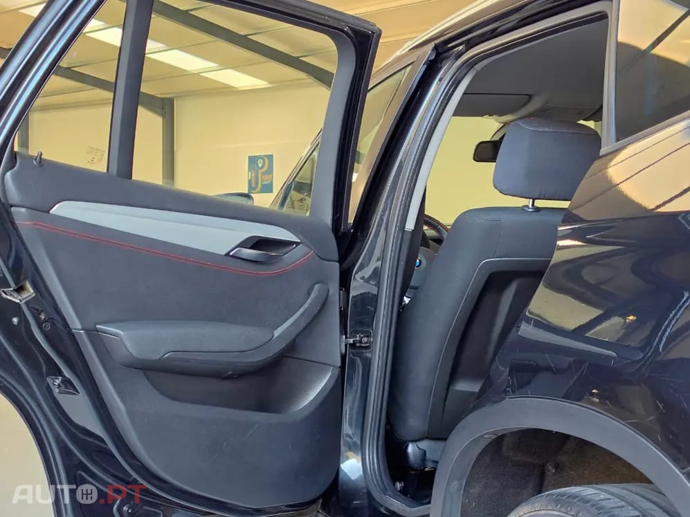 BMW X1 16 d sDrive Line Sport