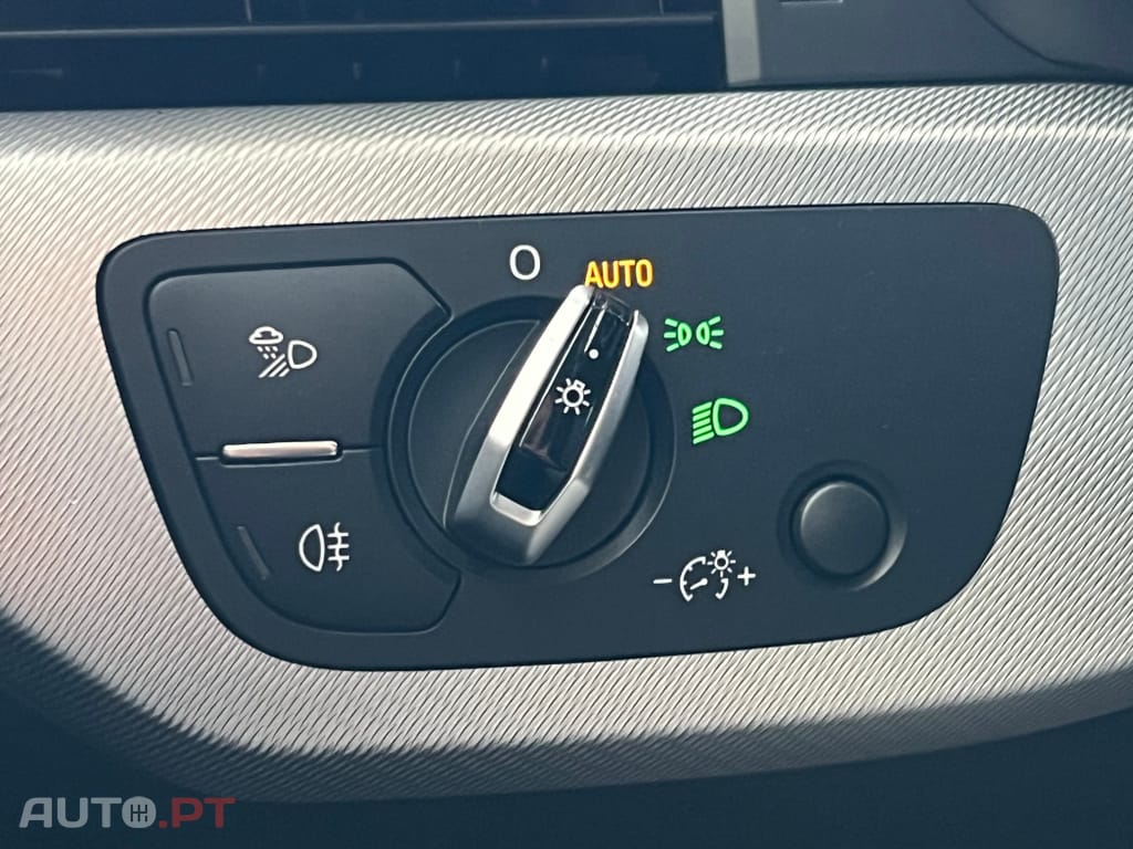 Audi A4 Avant 2.0 TDI Business Line