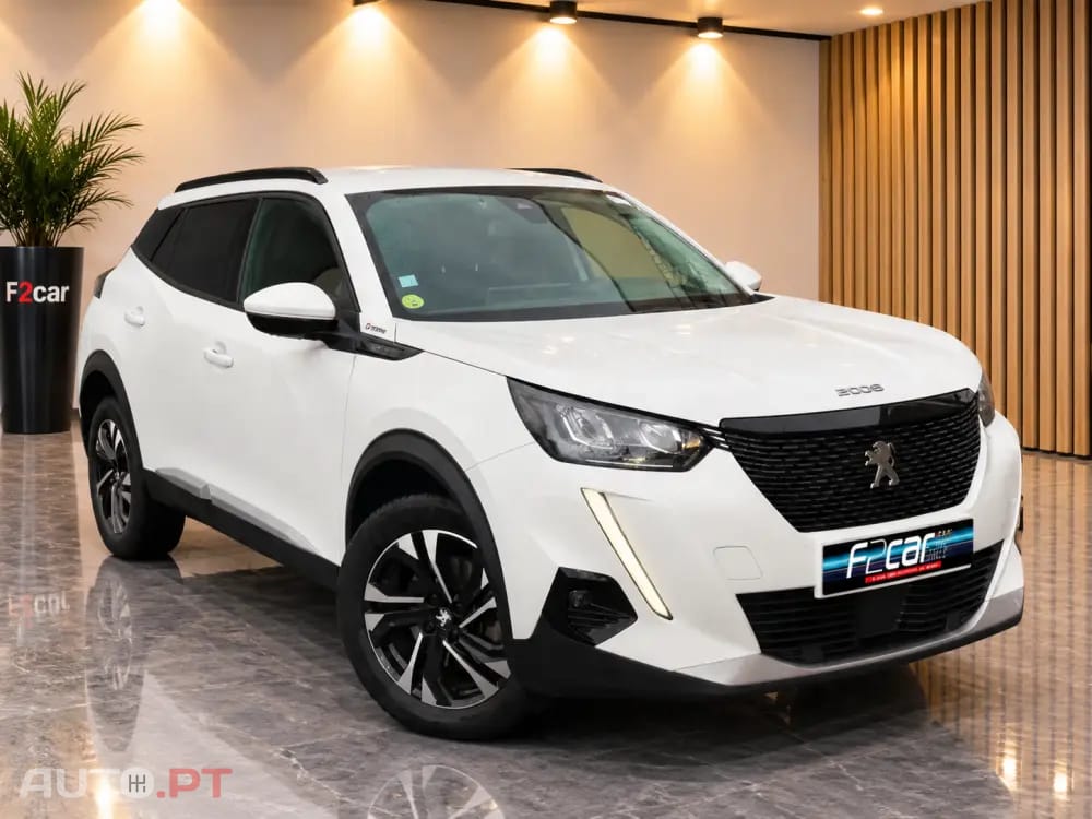 Peugeot 2008 1.2 PureTech Allure Pack