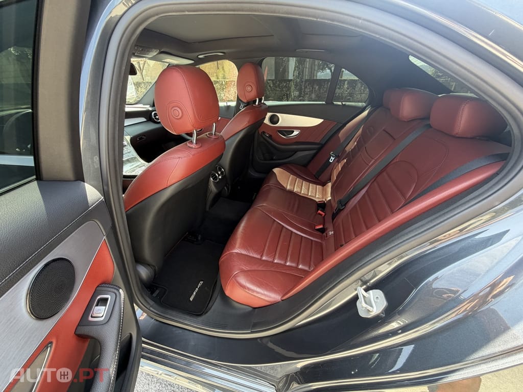 Mercedes-Benz C 300 BlueTEC Hybrid AMG Line