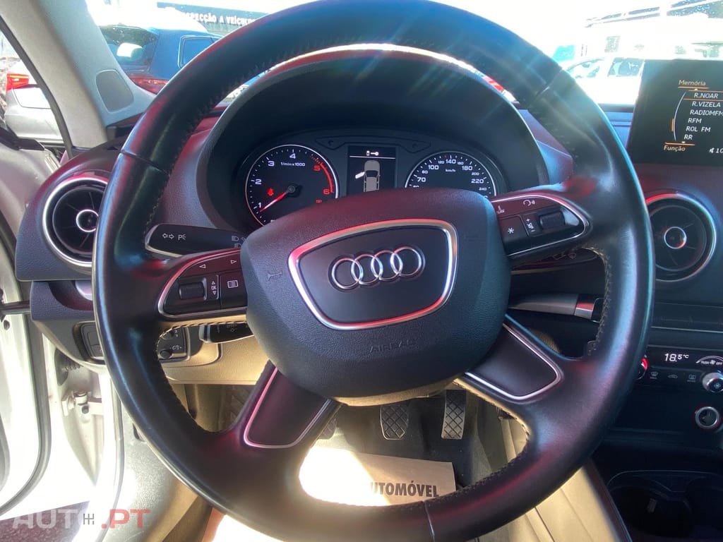 Audi A3 Sportback 1.6 TDi S-line