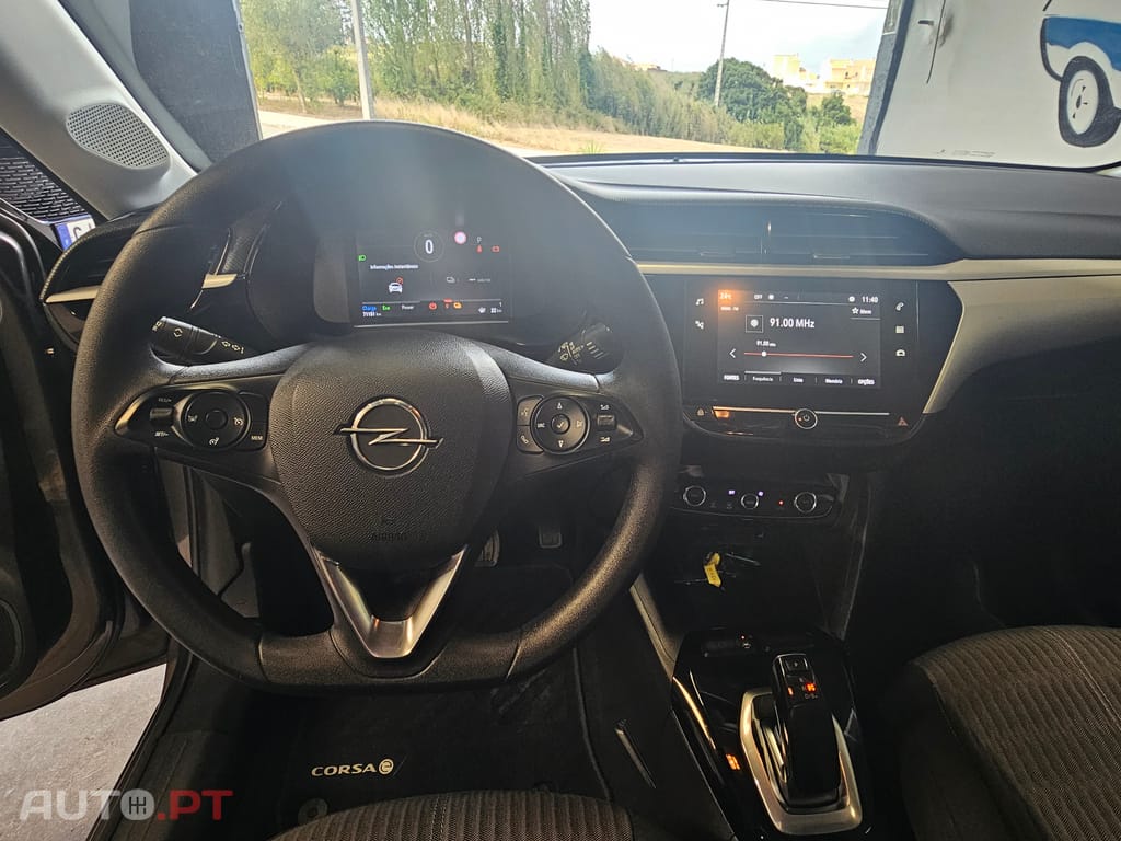 Opel Corsa-E 50 KWH