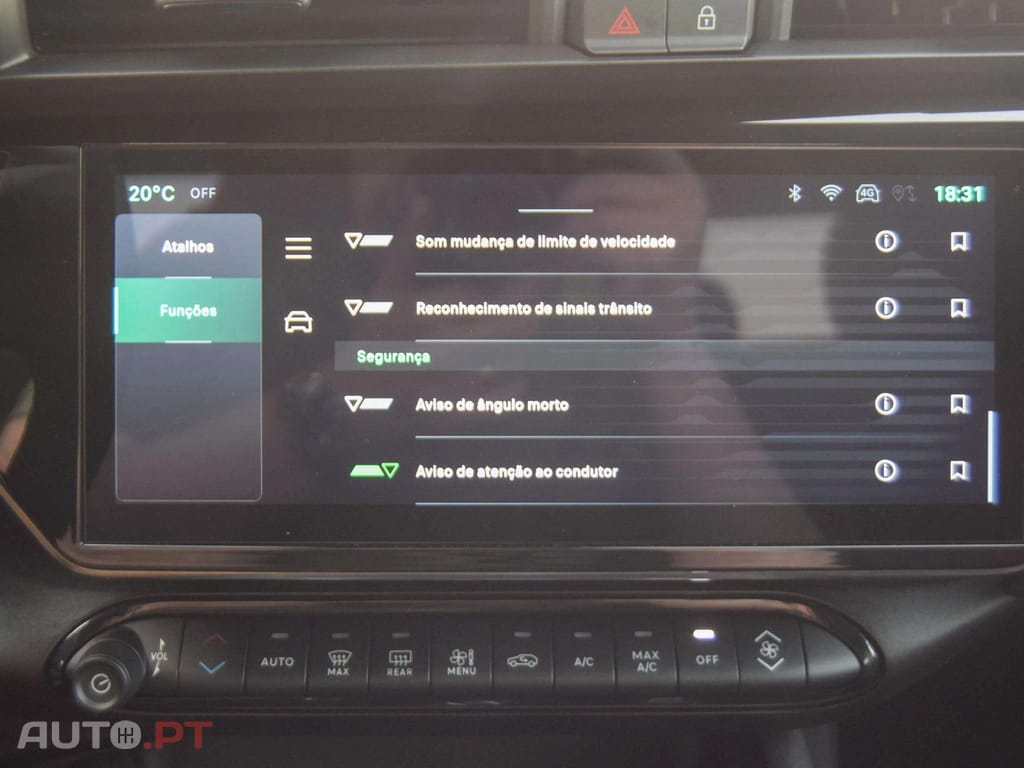 Alfa Romeo Junior 1.2 Sport Speciale Q4 eDCT6