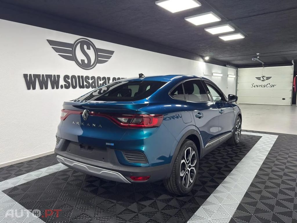 Renault Arkana 1.6 E-Tech Intens