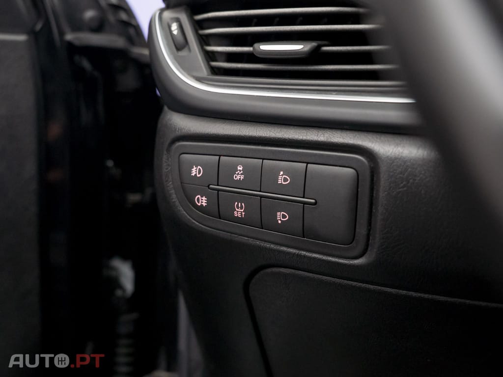 Fiat Tipo 1.3 M-Jet Lounge