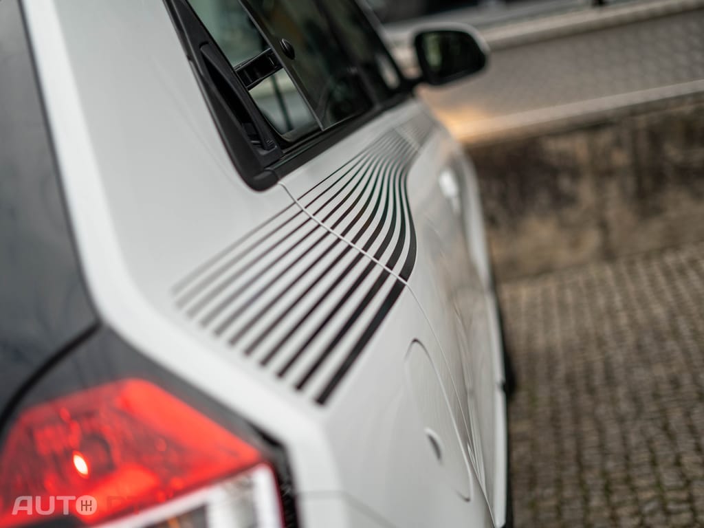 Renault Twingo 1.0 SCe Night&Day