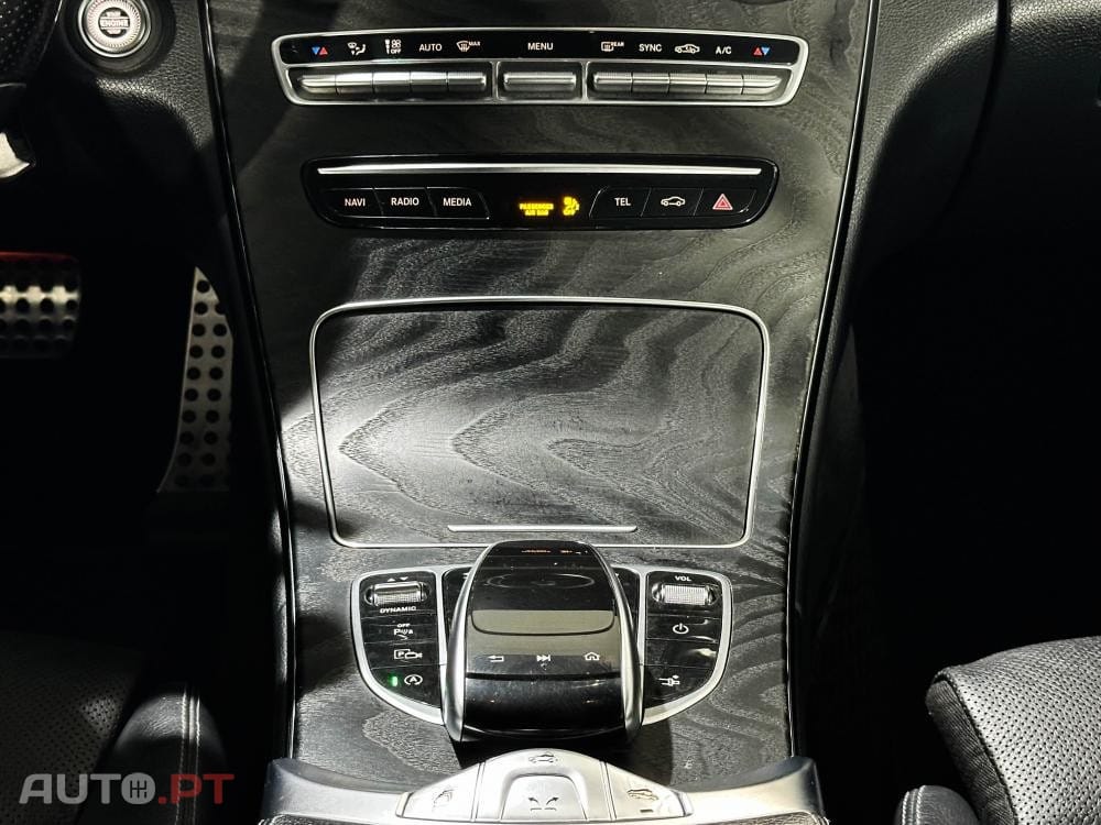 Mercedes-Benz C 200 Cabrio 9G-Tronic AMG Line