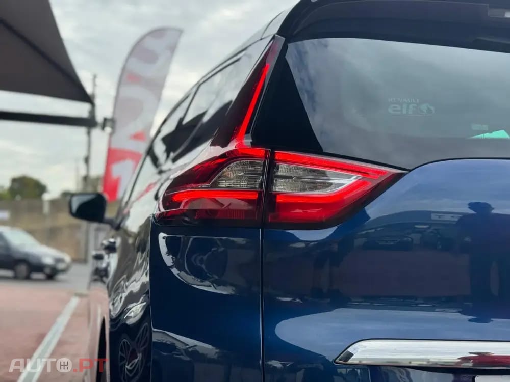 Renault Grand Scénic 1.7 Blue dCi Bose Edition EDC