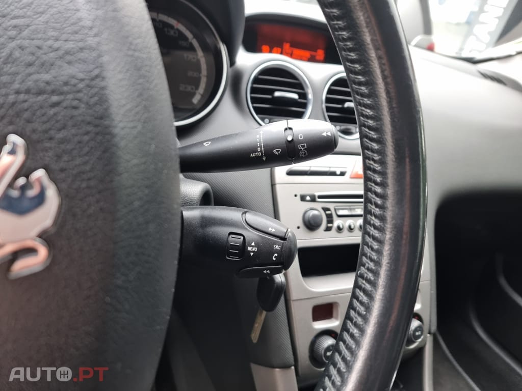 Peugeot 308 SW 1.6 HDi e-HDi Active CVM6