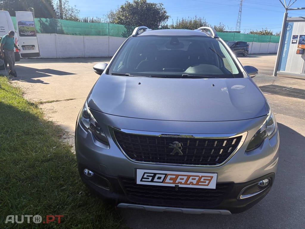 Peugeot 2008 1.2 PureTech Allure