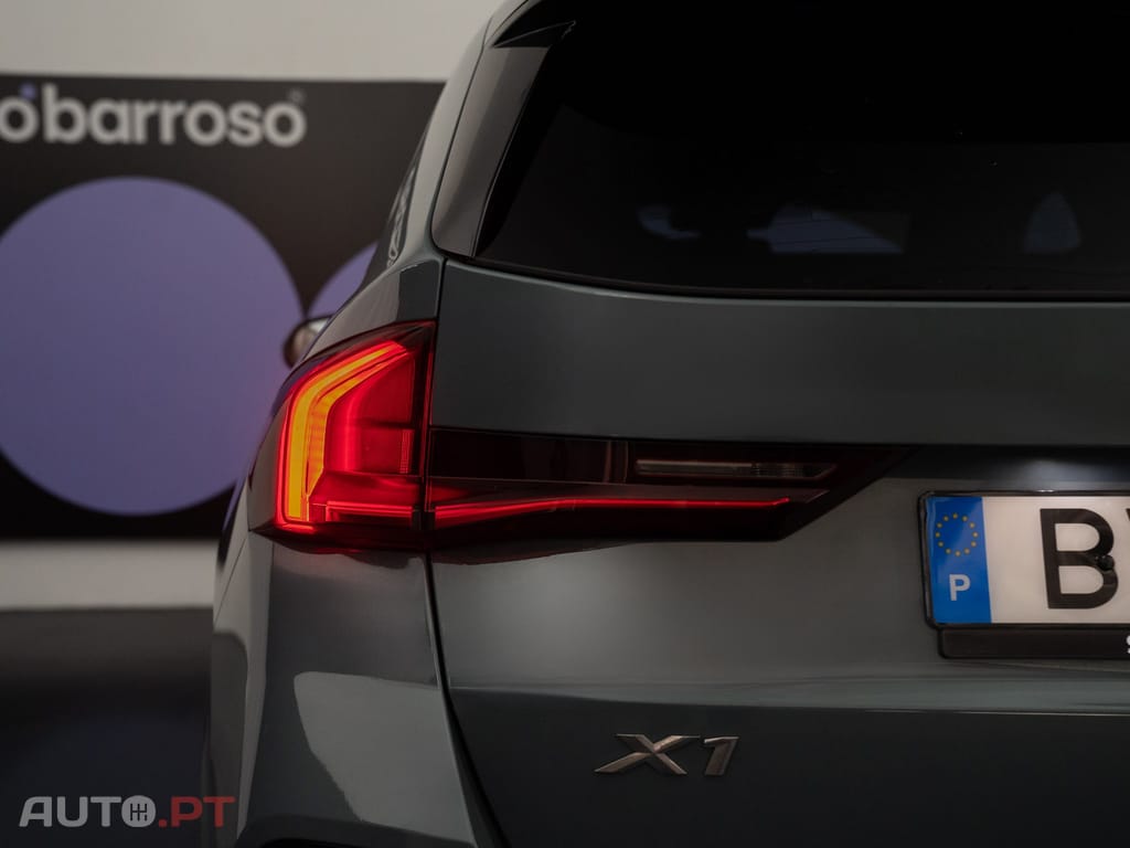 BMW X1 xDrive25e Pack Desportivo M