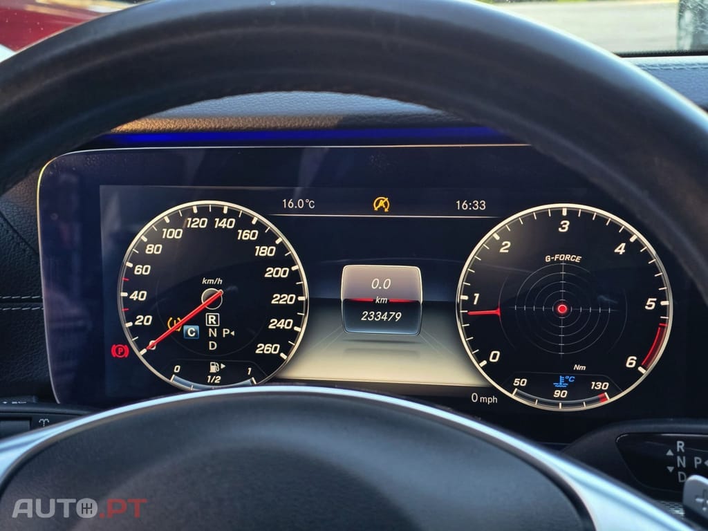 Mercedes-Benz E 220 D AMG