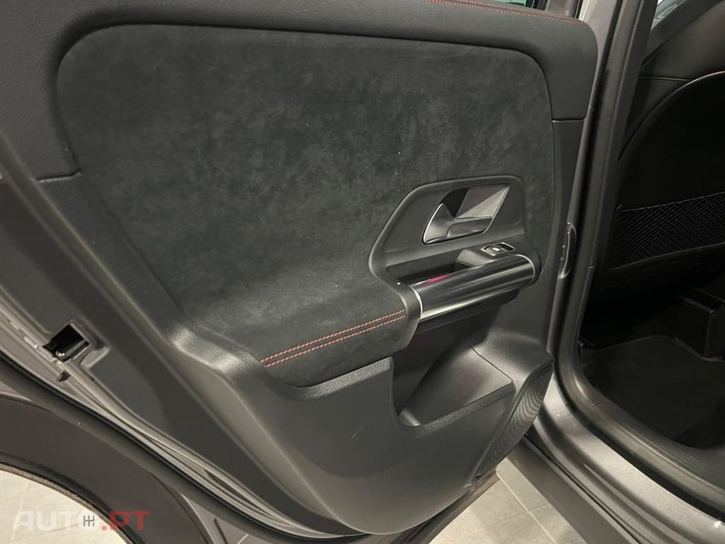 Mercedes-Benz GLA 250 e 8G-DCT AMG Line