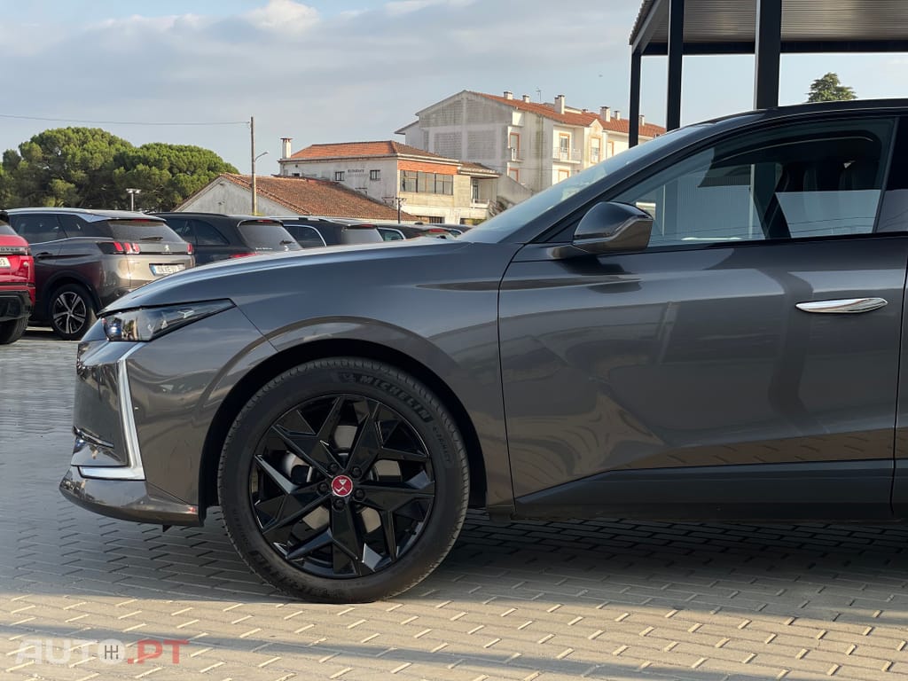 DS DS4 E-Tense Performance Line EAT8