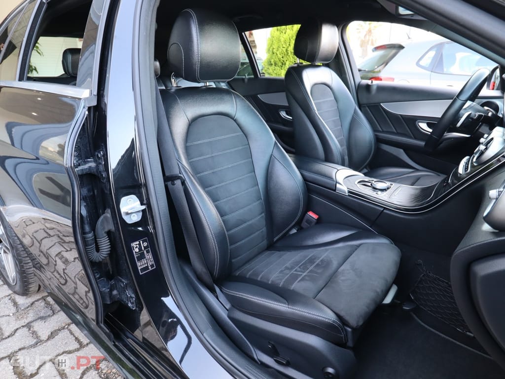 Mercedes-Benz C 300 de AMG Line