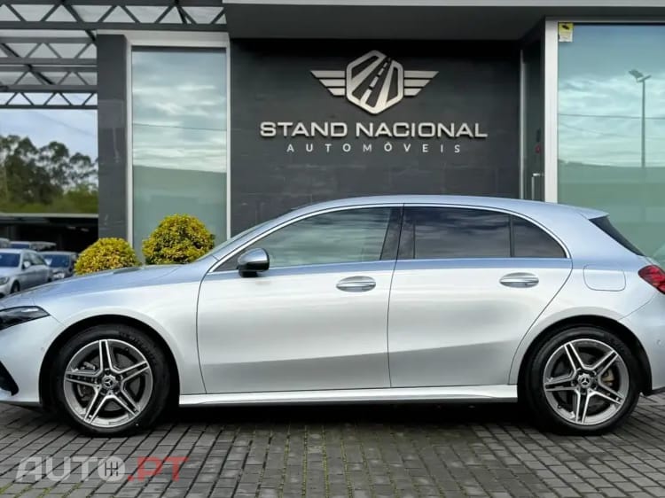 Mercedes-Benz A 250 e AMG Line