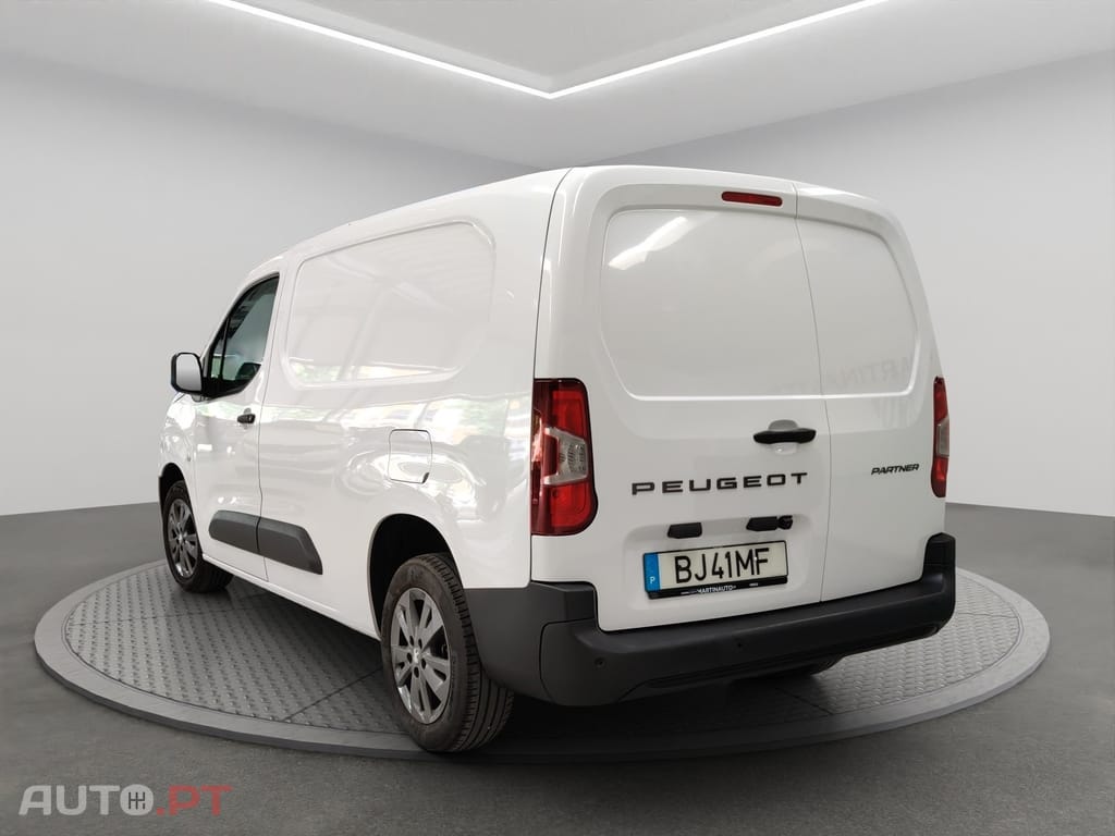 Peugeot Partner 1.5 BlueHDi Premium Longa