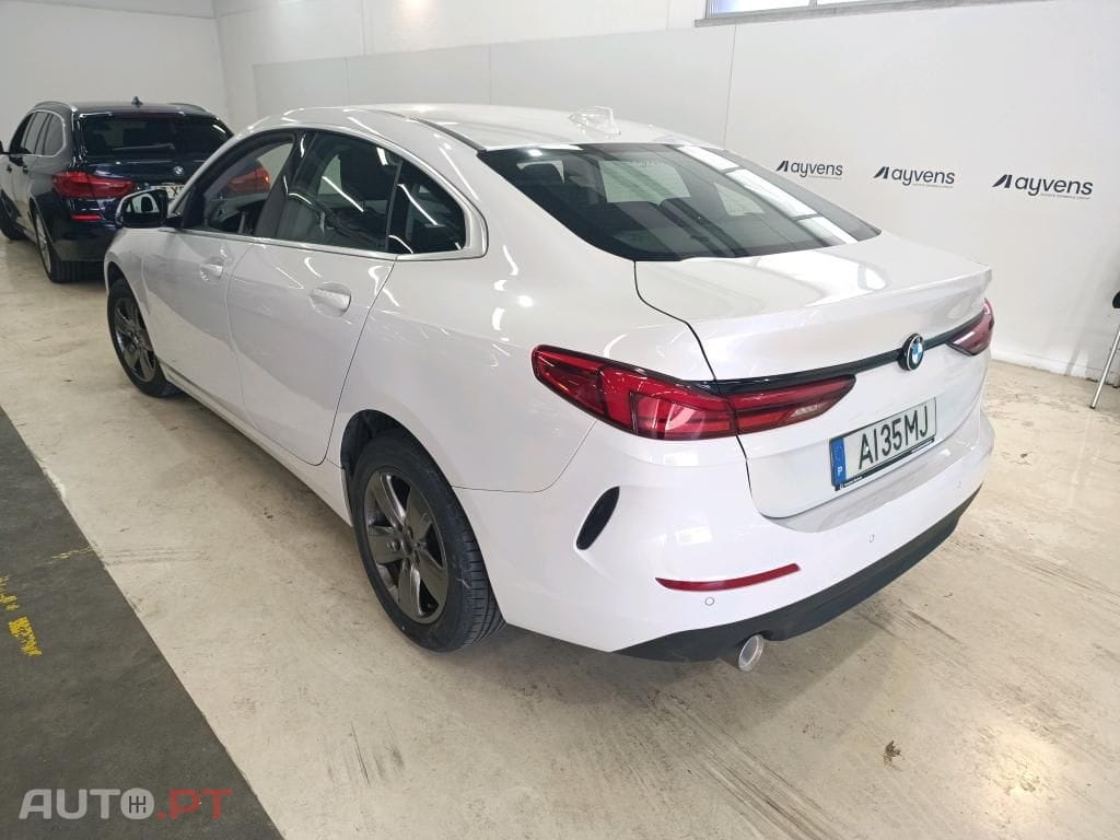 BMW 216 d Advantage