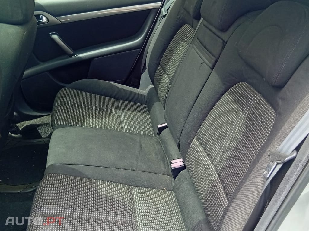 Peugeot 407 SW 407 SW Diesel 1.6 HDi Navteq Gasóleo