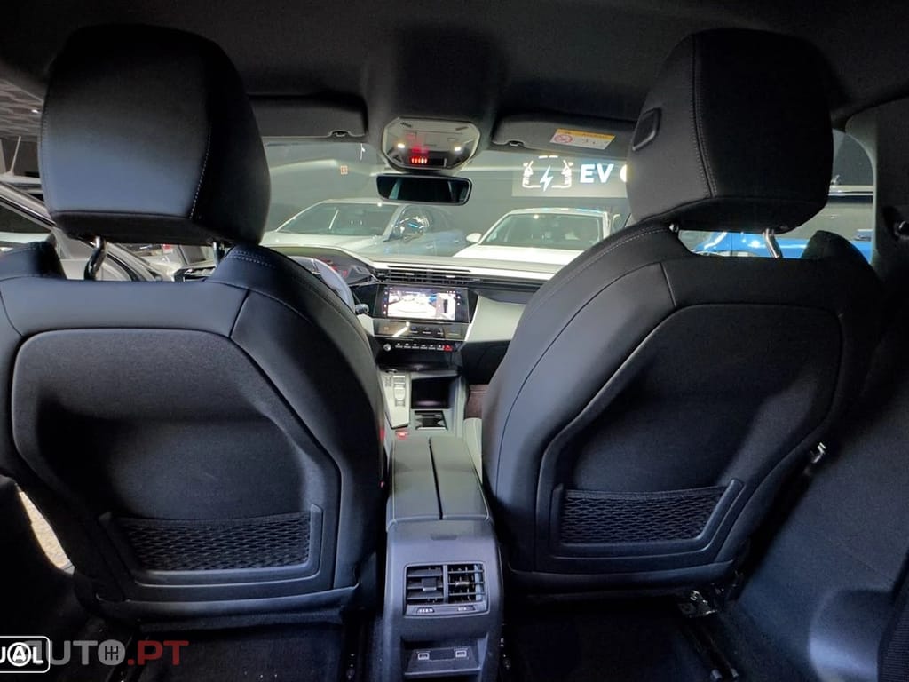 Peugeot E-308 54 kWh GT