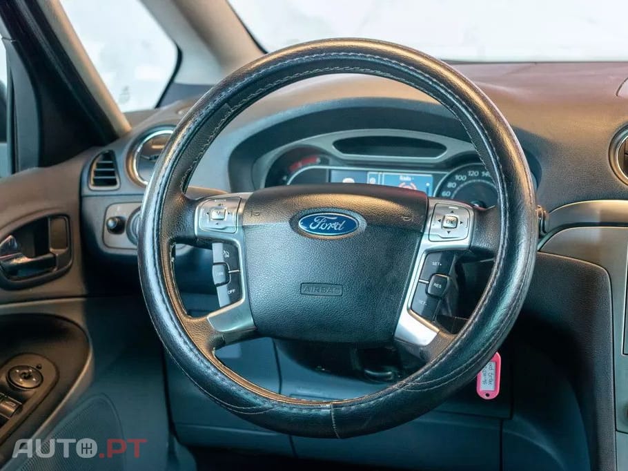 Ford S-Max 1.8 TDCi Titanium 7L