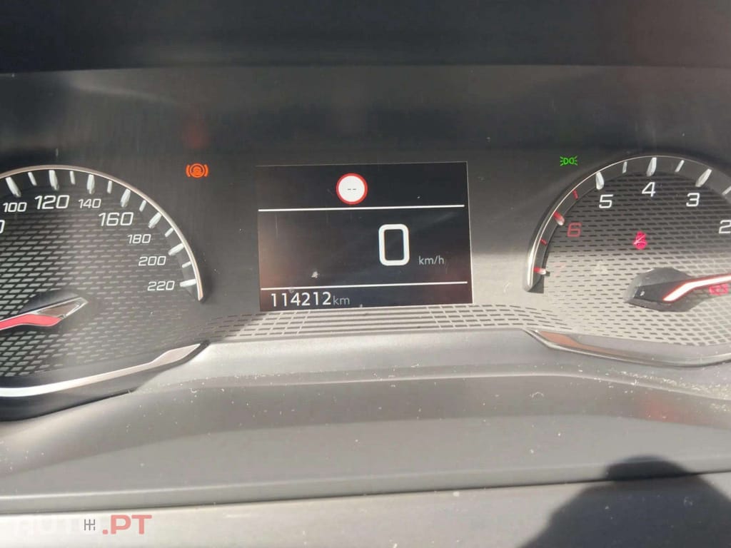 Peugeot 2008 1.5 BlueHDi Active