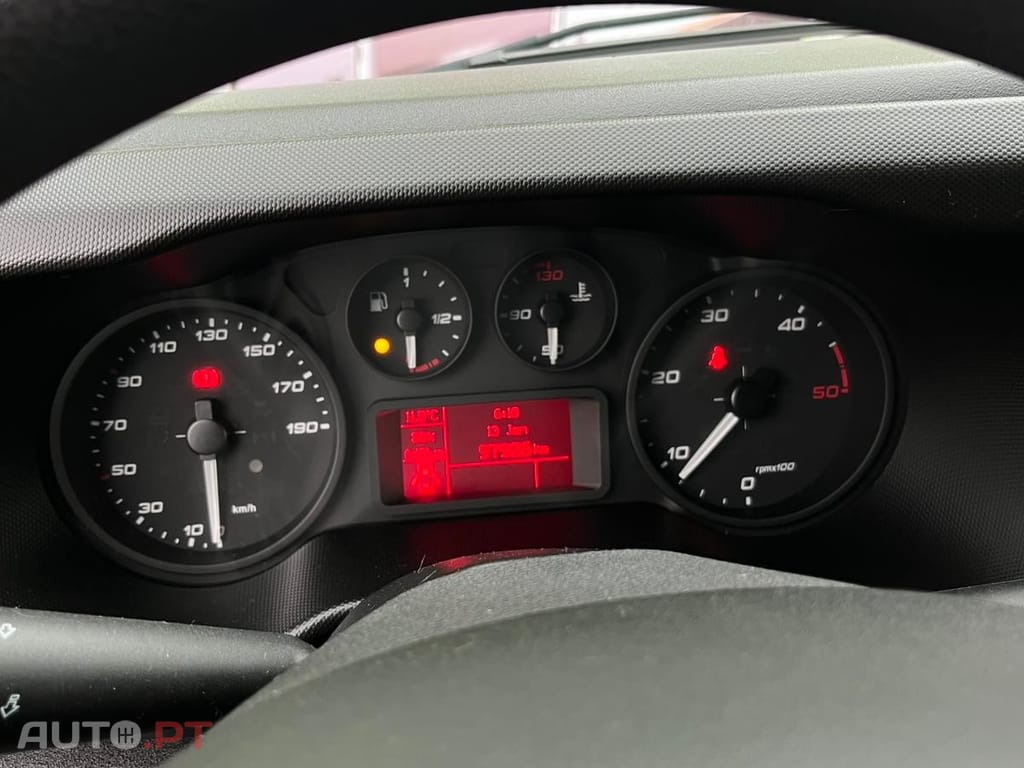 Iveco Daily PLATAFORMA