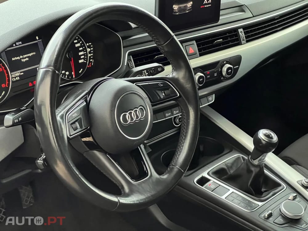 Audi A4 Avant 2.0 TDI Business Line