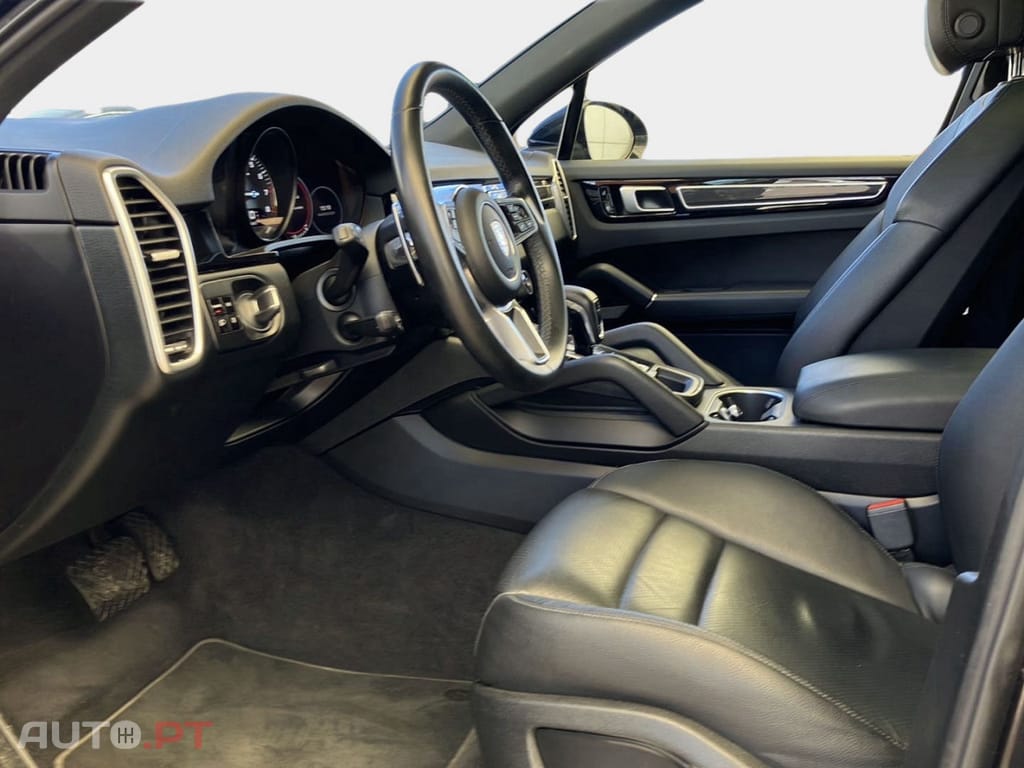 Porsche Cayenne E-Hybrid