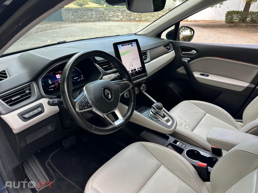 Renault Captur 1.6 E-Tech Initiale Paris