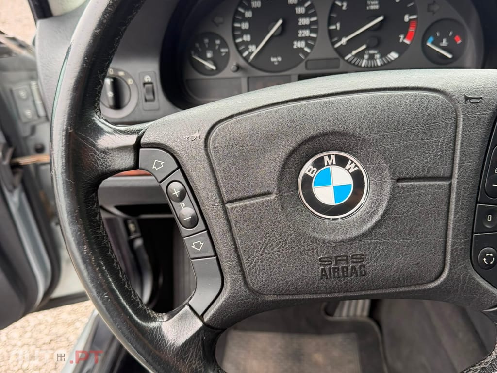BMW 520 i
