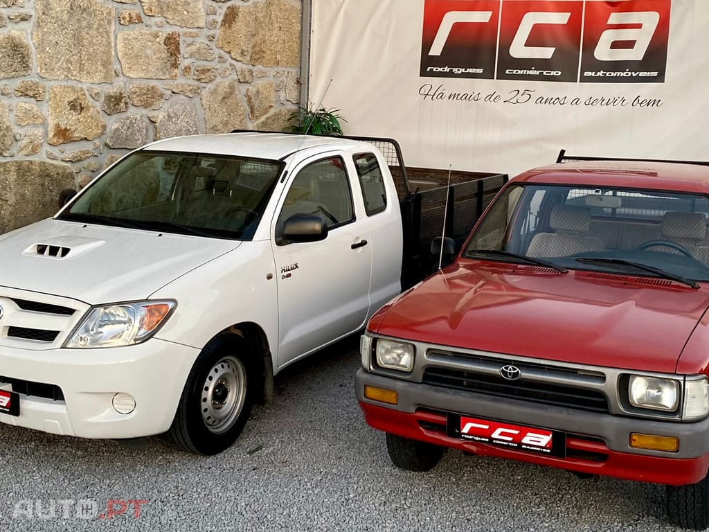 Toyota Hilux 2.5 D-4D 2WD CE PM+AC