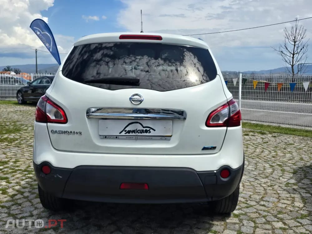 Nissan Qashqai +2 1.5 dCi Tekna
