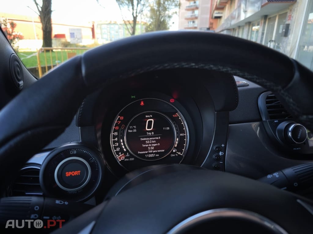 Abarth 595 1.4 T-Jet Turismo