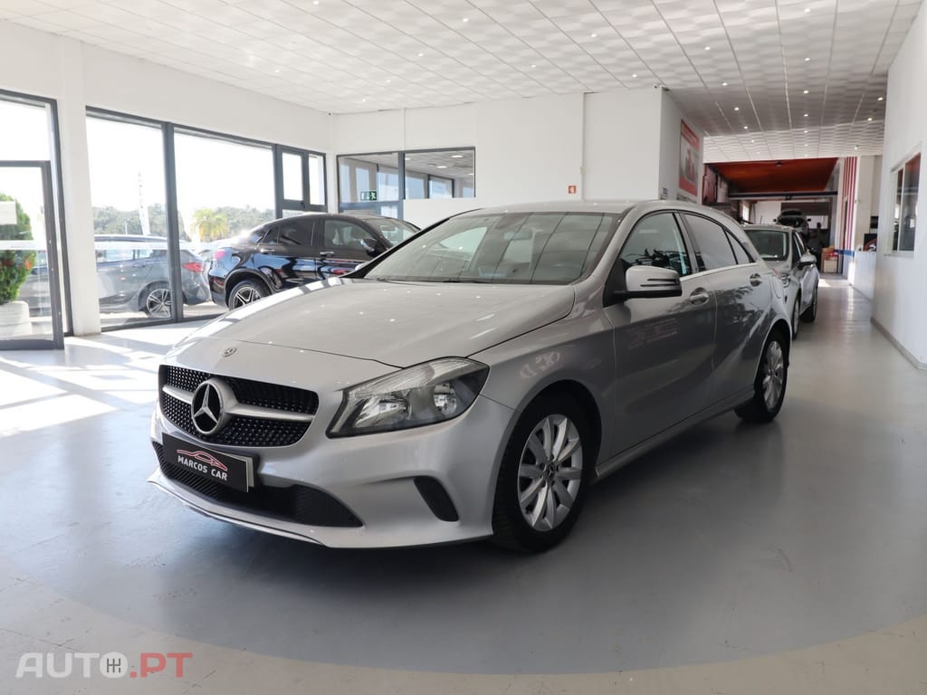Mercedes-Benz A 180 CDI (BlueEFFICIENCY) Style