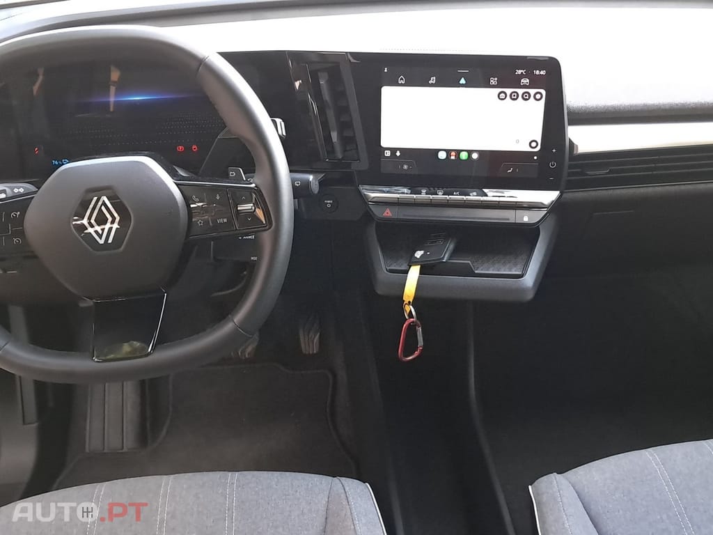 Renault Mégane E-Tech EV60 220hp optimum charge Equilibre