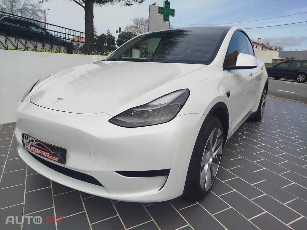 Tesla Model Y Tração Traseira