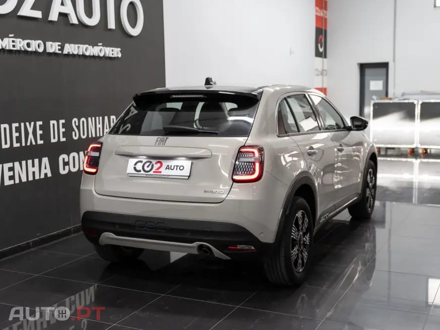 Fiat 600 1.2 Hybrid Icon