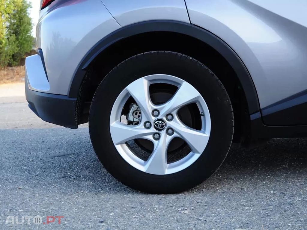 Toyota C-HR 1.8 Hybrid Comfort