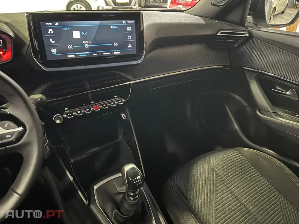 Peugeot 2008 1.2 PureTech Style