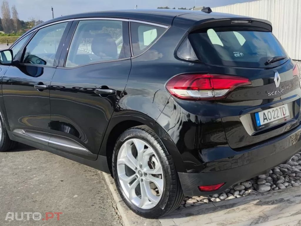 Renault Scénic 1.5 dCi Bose Edition EDC SS