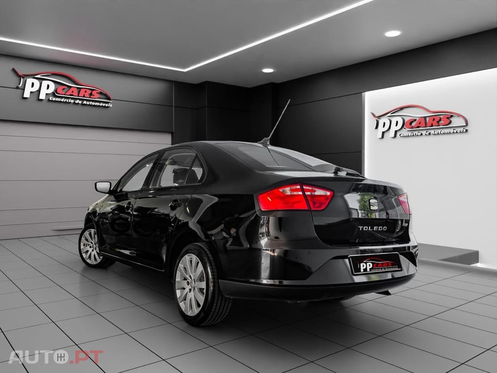 Seat Toledo Outro
