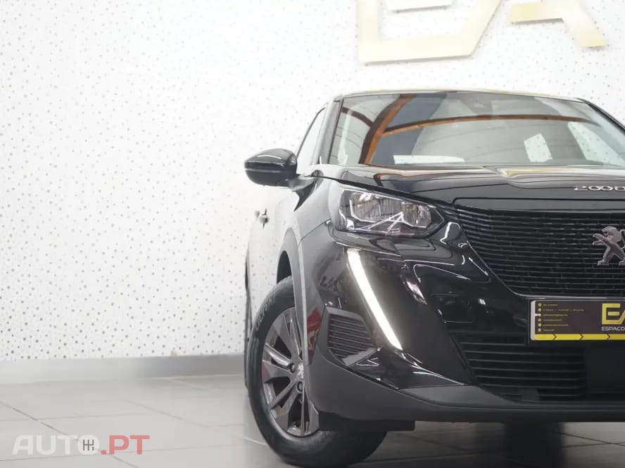 Peugeot 2008 1.2 PureTech Allure