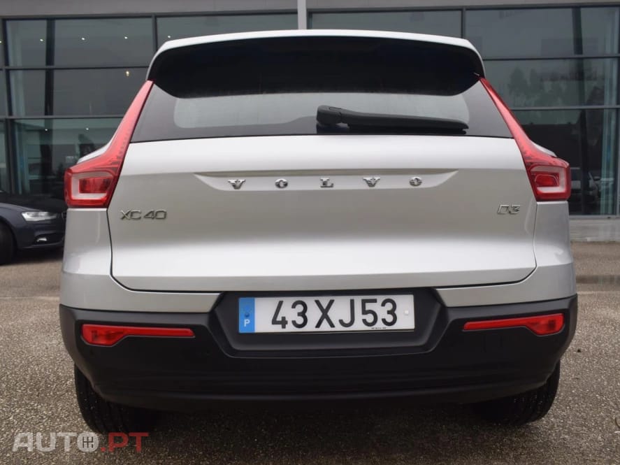 Volvo XC40 2.0 D3 Momentum