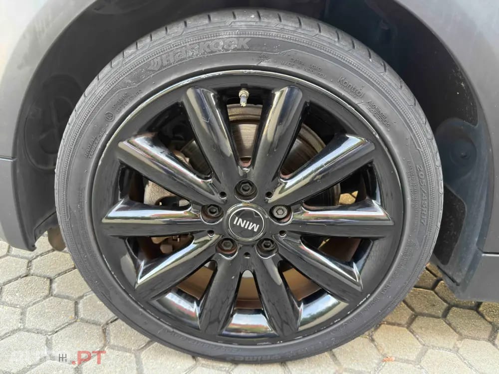 MINI Cooper Cooper S