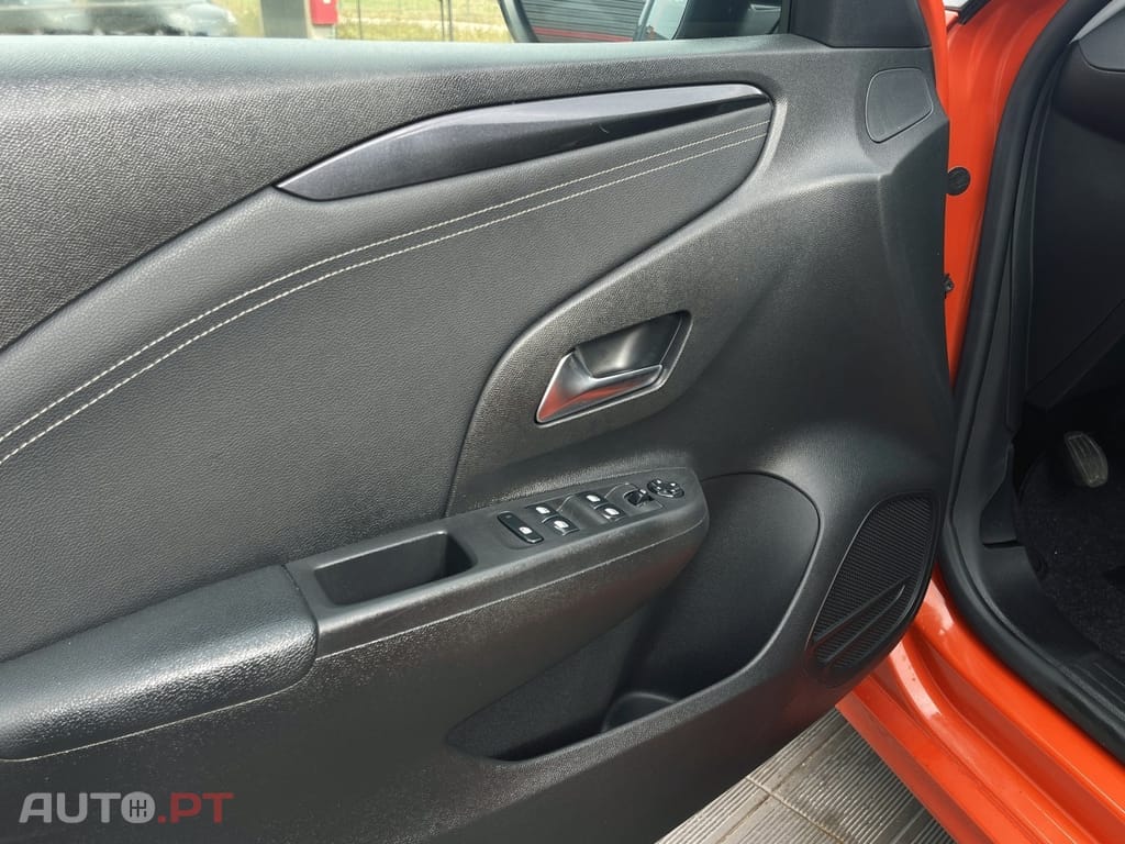 Opel Corsa 1.2 T Elegance