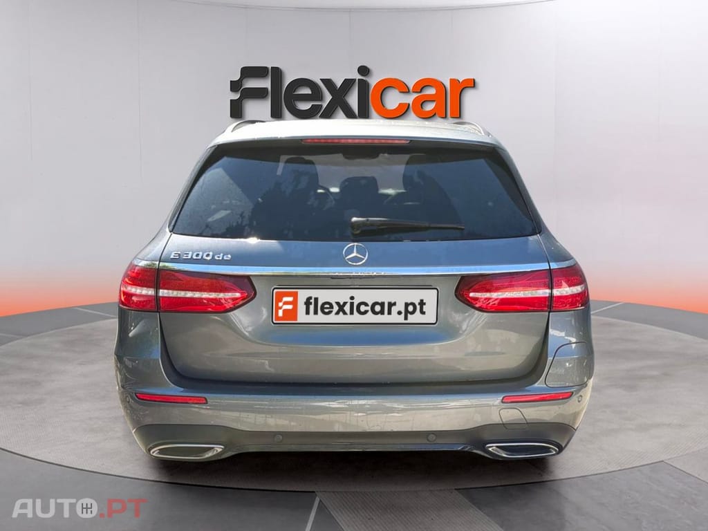 Mercedes-Benz E 300 300 de 9G-TRONIC AMG Line