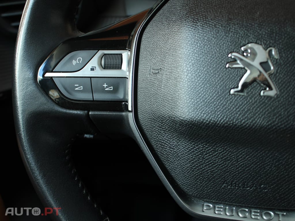 Peugeot 208 1.2 PureTech Allure