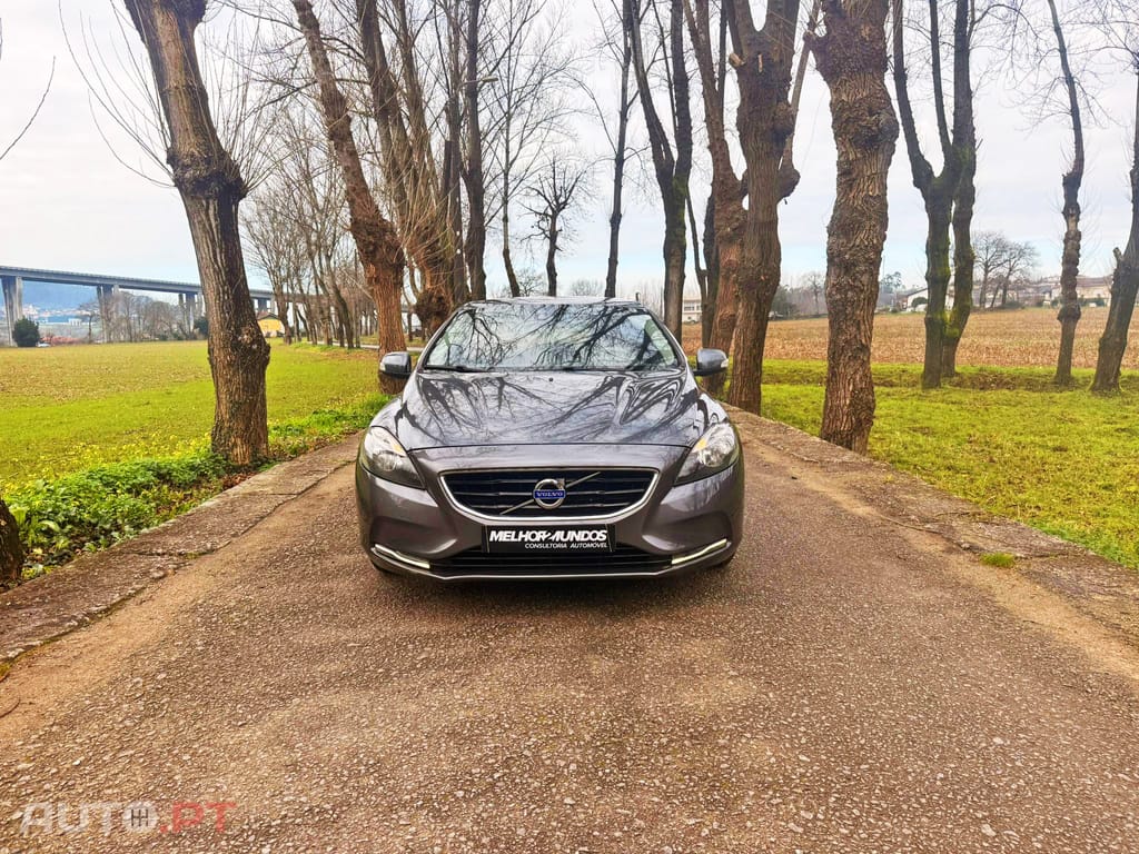 Volvo V40 1.6 D2 Momentum